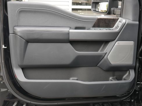 New 2026 Ford F350 Lariat w/ Tremor Off-Road Package image 39