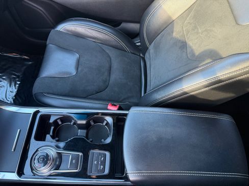 Used 2019 Ford Edge ST w/ Equipment Group 401A image 14