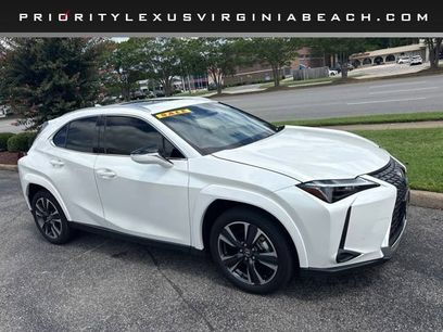 Certified 2025 Lexus UX 300h AWD w/ Accessory Package (Z2)