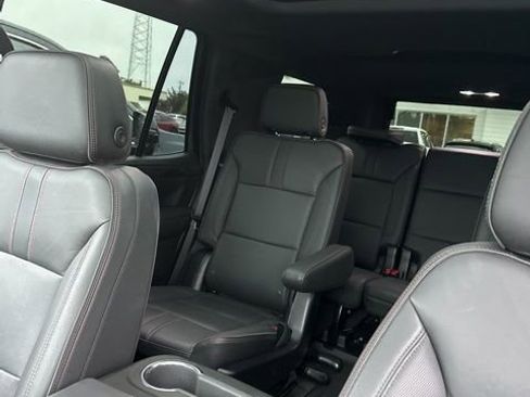 Used 2022 Chevrolet Tahoe RST w/ Sport Performance Package image 10