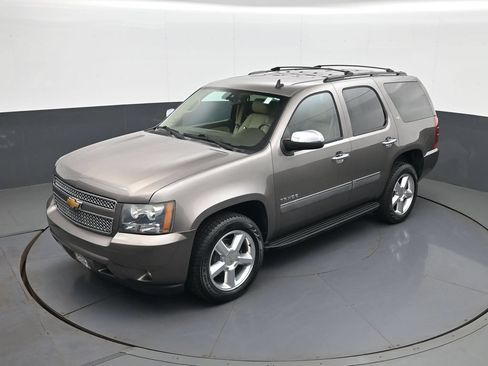 Used 2012 Chevrolet Tahoe LTZ AWD/4WD image 14