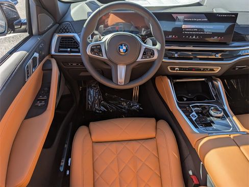 New 2026 BMW X6 xDrive40i w/ Executive Package image 23