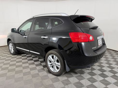 Used 2012 Nissan Rogue SV AWD/4WD image 3