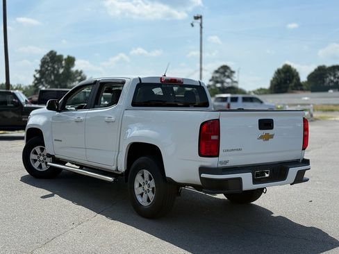 Used 2019 Chevrolet Colorado W/T w/ WT Convenience Package RWD image 5
