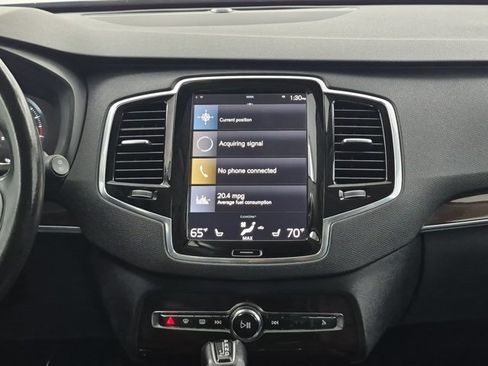 Used 2017 Volvo XC90 T6 Momentum w/ Vision Package AWD/4WD image 15
