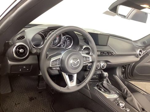 New 2025 MAZDA MX-5 Miata Grand Touring w/ Weather Package image 15