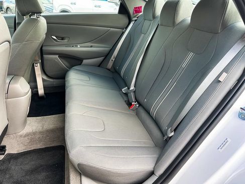 Used 2025 Hyundai Elantra Sport w/ Cargo Package FWD image 31