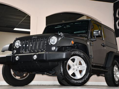 Used 2014 Jeep Wrangler Sport w/ Quick Order Package 24S AWD/4WD image 84