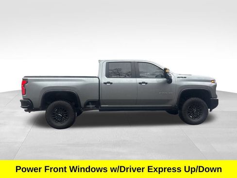 Certified 2024 Chevrolet Silverado 2500 ZR2 w/ Technology Package image 16