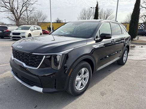 New 2026 Kia Sorento LX image 8