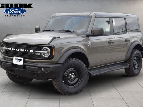 New 2026 Ford Bronco Outer Banks AWD/4WD image 1
