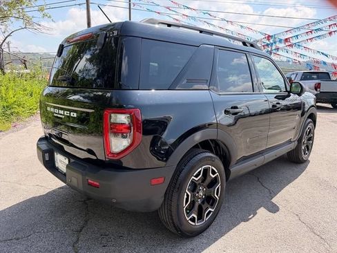 Used 2025 Ford Bronco Sport Outer Banks w/ Outer Banks Tech Package+ AWD/4WD image 4