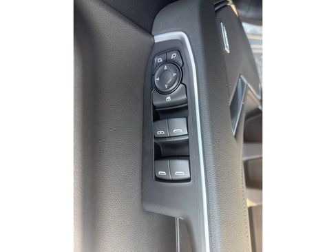 New 2026 GMC Sierra 1500 Elevation w/ Preferred Package AWD/4WD image 7