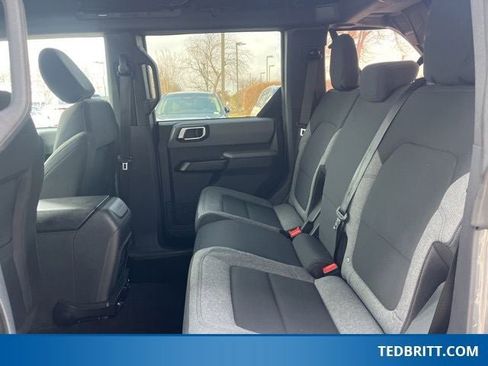 Used 2022 Ford Bronco Big Bend image 12