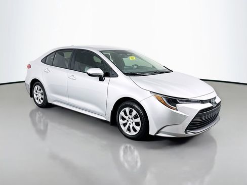 New 2026 Toyota Corolla LE image 3