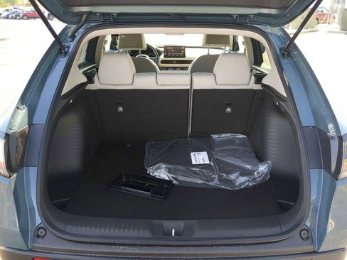 New 2026 Honda HR-V LX image 23