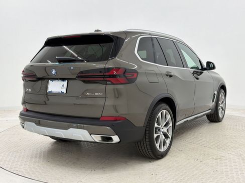 New 2026 BMW X5 xDrive50e AWD/4WD image 9