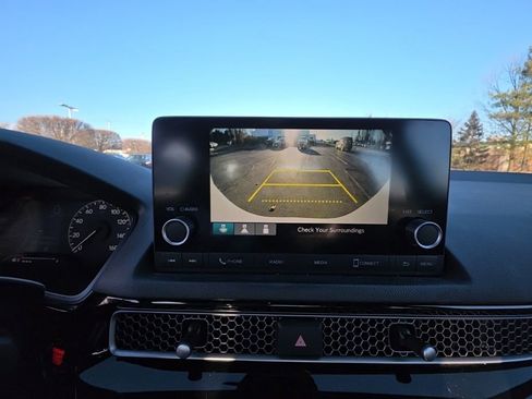 Used 2023 Honda Civic Sport image 17