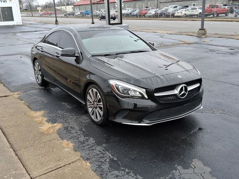 Used 2019 Mercedes-Benz CLA 250 4MATIC image 1