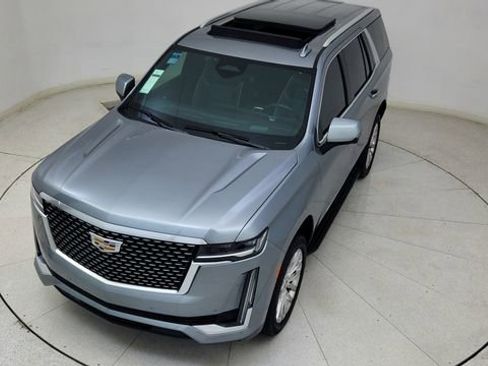 Used 2023 Cadillac Escalade Premium Luxury w/ Performance Package image 85