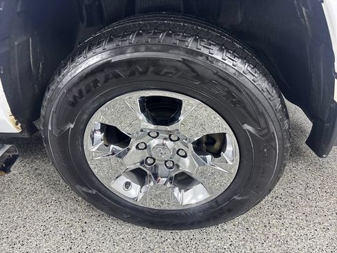 Used 2022 RAM 1500 Big Horn AWD/4WD image 38