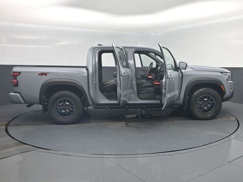 Used 2024 Nissan Frontier PRO-4X w/ Pro Premium Package image 55