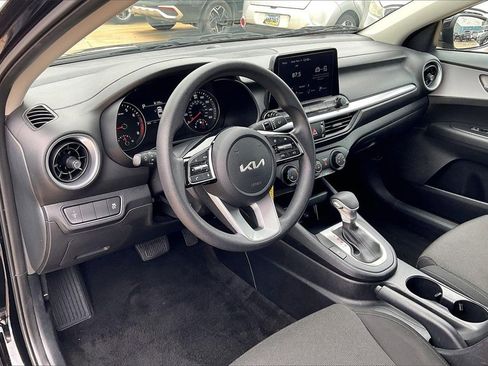 Certified 2024 Kia Forte LXS image 13