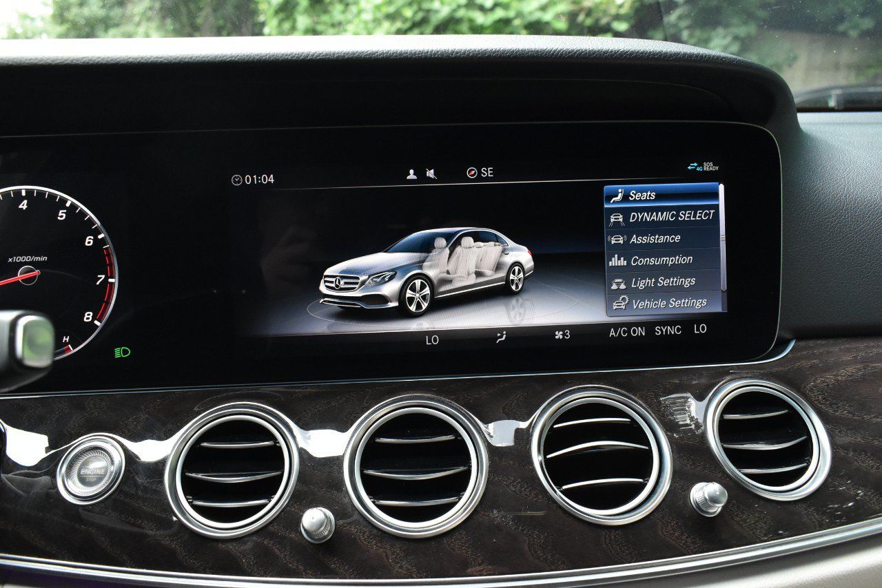 Used 2020 Mercedes-Benz E 350 Sedan image 28