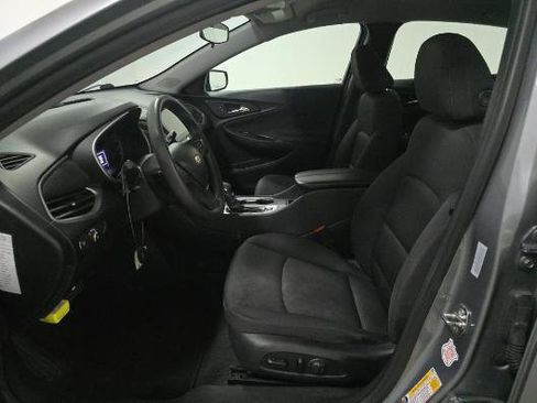Used 2023 Chevrolet Malibu LT FWD image 9