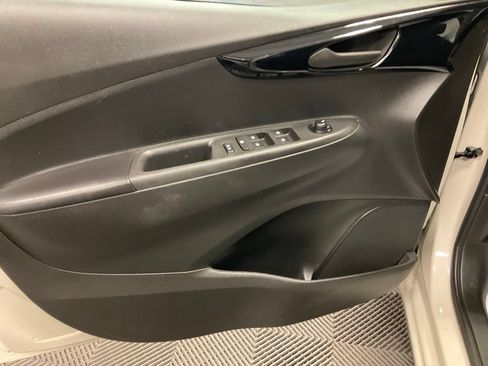 Used 2020 Chevrolet Spark LT FWD image 16
