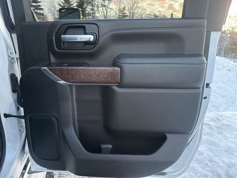 Used 2021 GMC Sierra 2500 Denali w/ Technology Package image 13