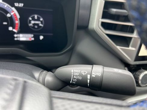 New 2025 Toyota Tundra Platinum image 23