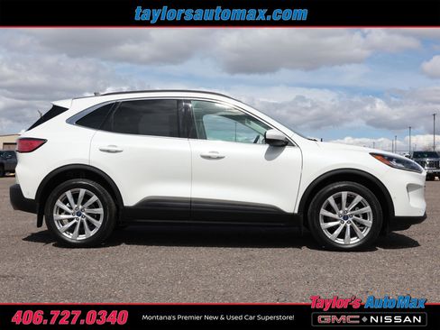 Used 2022 Ford Escape Titanium w/ Titanium Elite Package AWD/4WD image 3