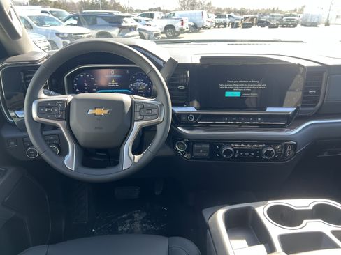 New 2026 Chevrolet Silverado 3500 LT image 5