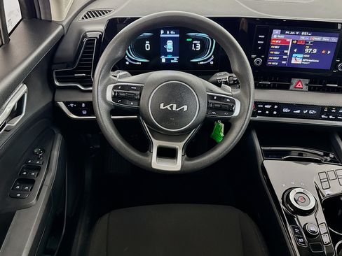 Used 2024 Kia Sportage LX FWD image 15
