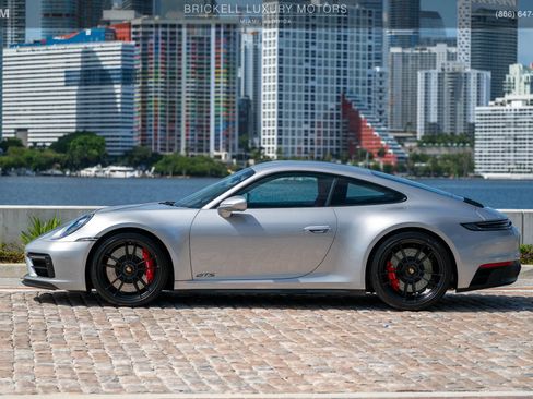 Used 2023 Porsche 911 Carrera GTS w/ Premium Package RWD image 10