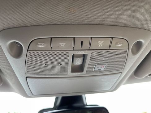 Used 2020 Nissan Maxima Platinum w/ Sport Mat Group FWD image 18