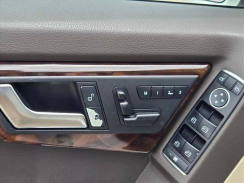 Used 2013 Mercedes-Benz GLK 350 2WD image 9