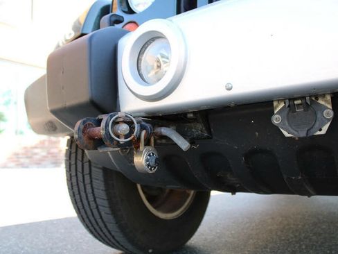 Used 2011 Jeep Wrangler Sahara w/ Connectivity Group AWD/4WD image 17