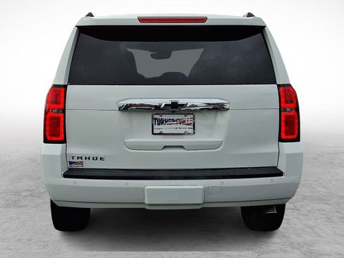 Used 2017 Chevrolet Tahoe LT w/ Luxury Package image 4