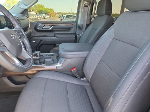 Used 2024 Chevrolet Silverado 1500 RST w/ All Star Edition Plus AWD/4WD image 15