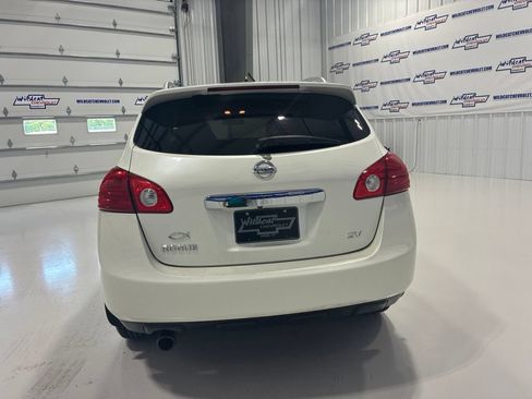 Used 2012 Nissan Rogue SV w/ Premium Pkg FWD image 5