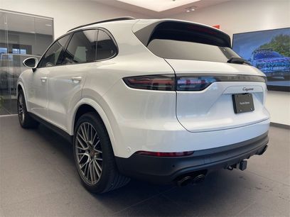 Used 2022 Porsche Cayenne Platinum Edition