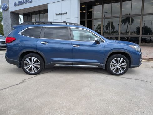Used 2021 Subaru Ascent Touring AWD/4WD image 3