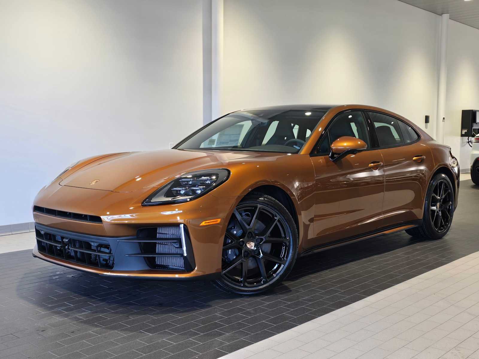 New 2026 Porsche Panamera 4 AWD/4WD image 1