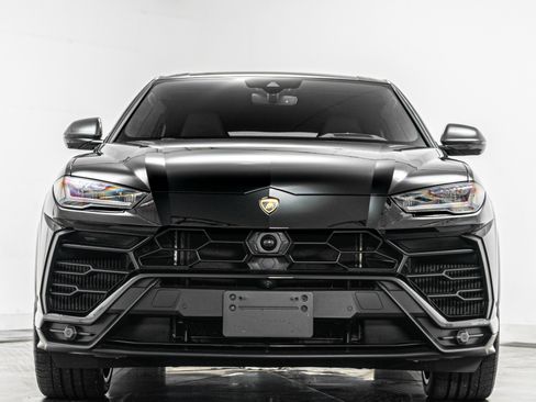 Used 2021 Lamborghini Urus AWD/4WD image 4