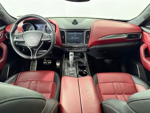 Used 2020 Maserati Levante S GranSport image 18