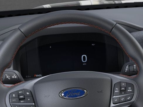 Used 2026 Ford Explorer Active RWD image 13