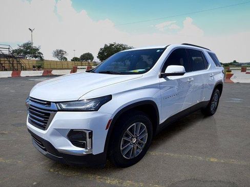 Used 2022 Chevrolet Traverse LT FWD image 5