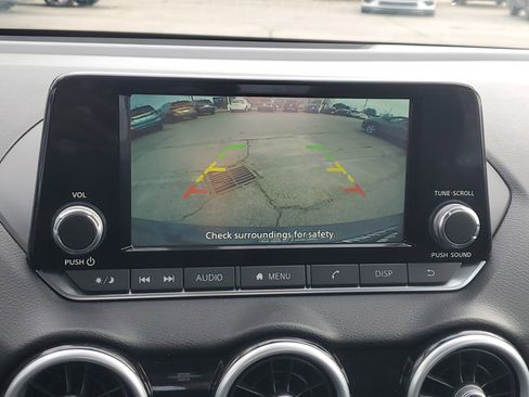 Used 2024 Nissan Sentra S image 23